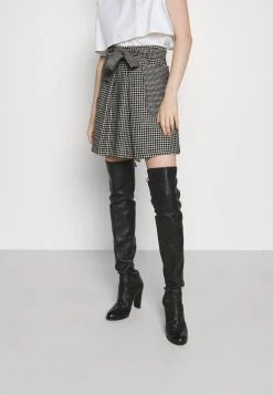 MAX&Co. - Damen OLGA - A-Linien-Rock - Black