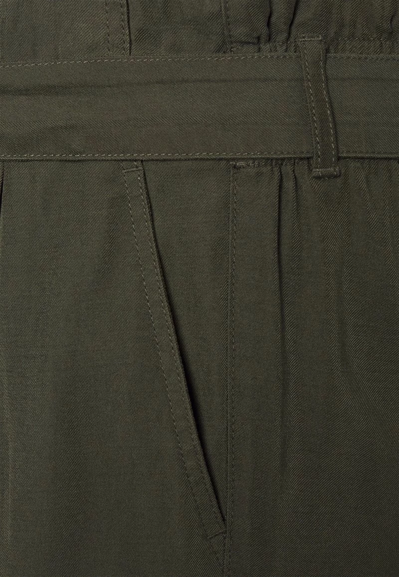 ONLY MATERNITY OLMAMINTA-ARIS LIFE CULOT - Stoffhose - Forest Night - Damen – Bild 3