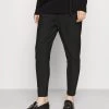 ONLY MATERNITY OLMPOPTRASH CLASSIC PANT - Stoffhose - Black - Damen