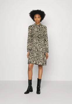 ONLY MATERNITY - Damen OLMGWEN LIFE VICTORIA DRESS - Blusenkleid - Camel